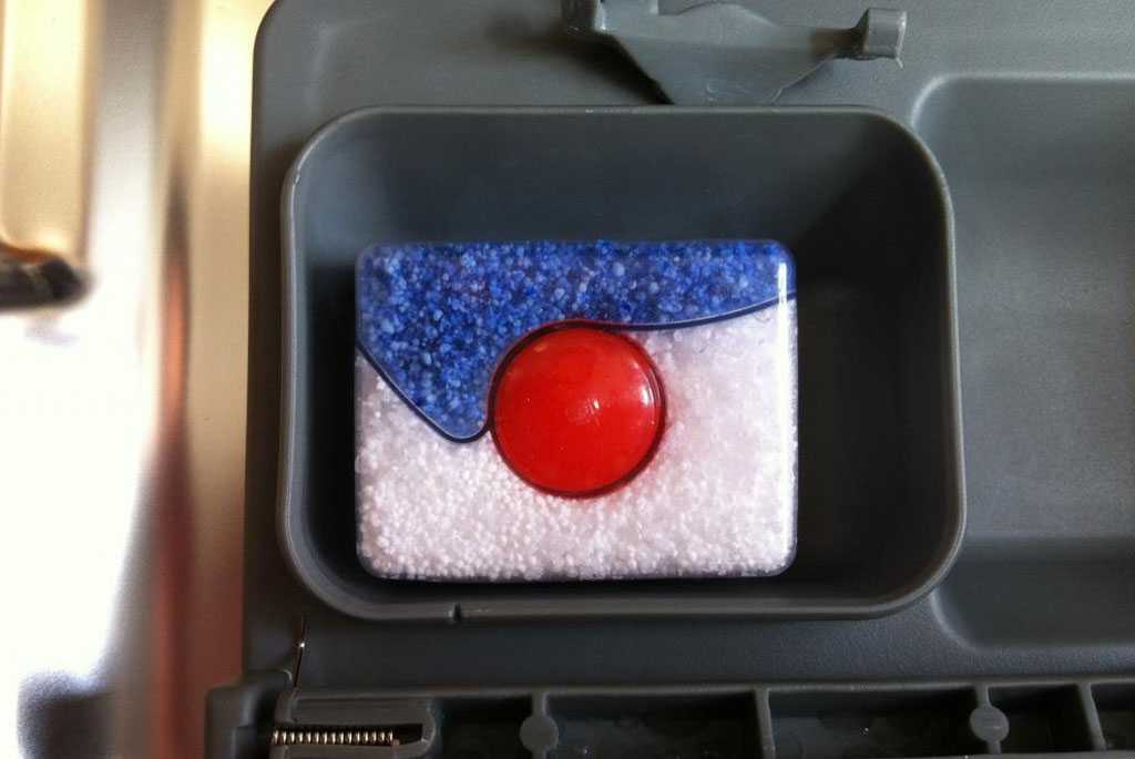 Не растворяется таблетка в посудомоечной машине Maxtronic